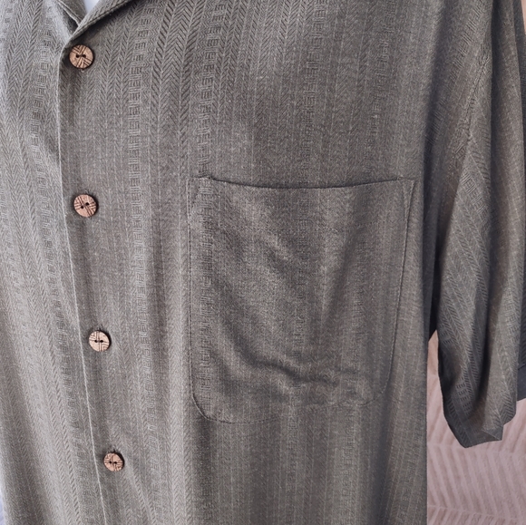 Roundtree & York NWT - Picture 13 of 15